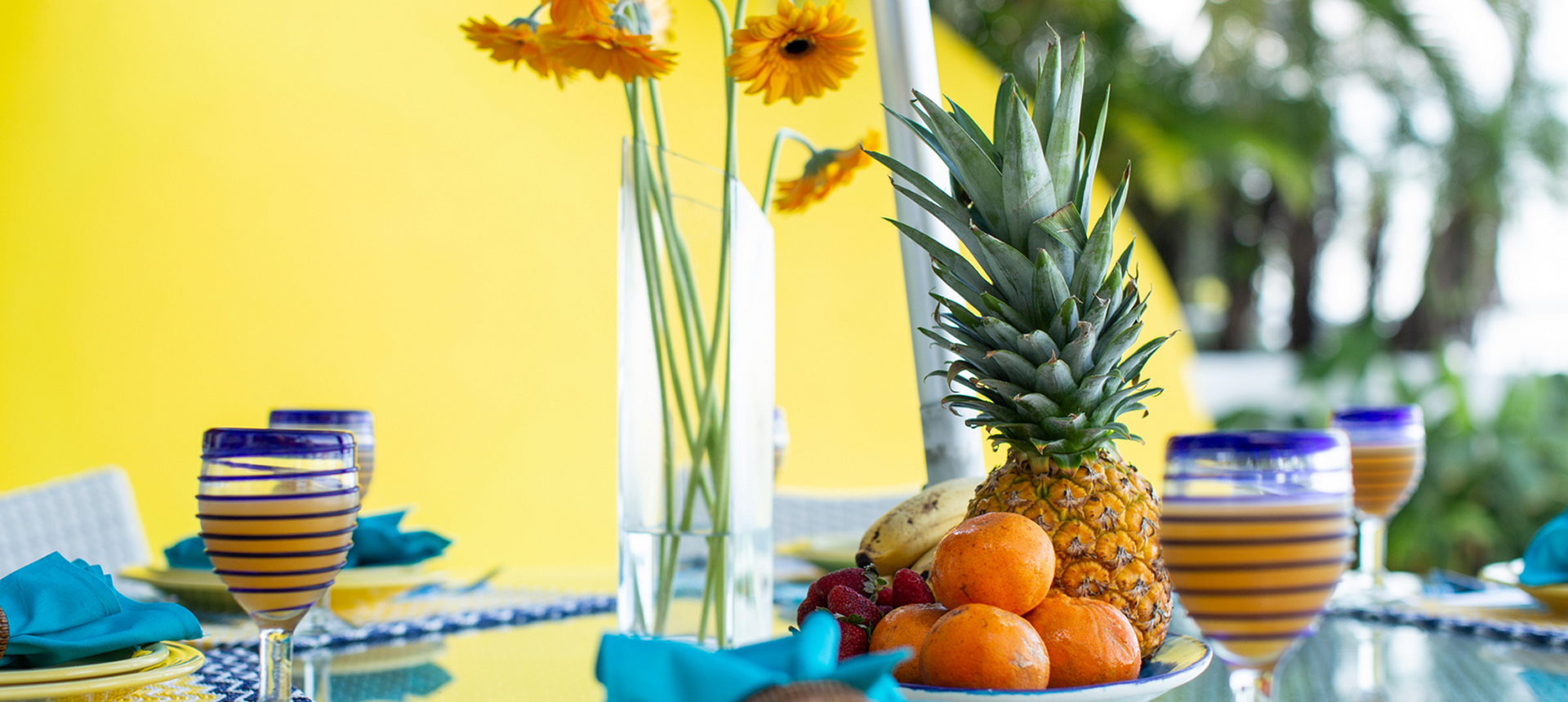 Outdoor table setting with fruit