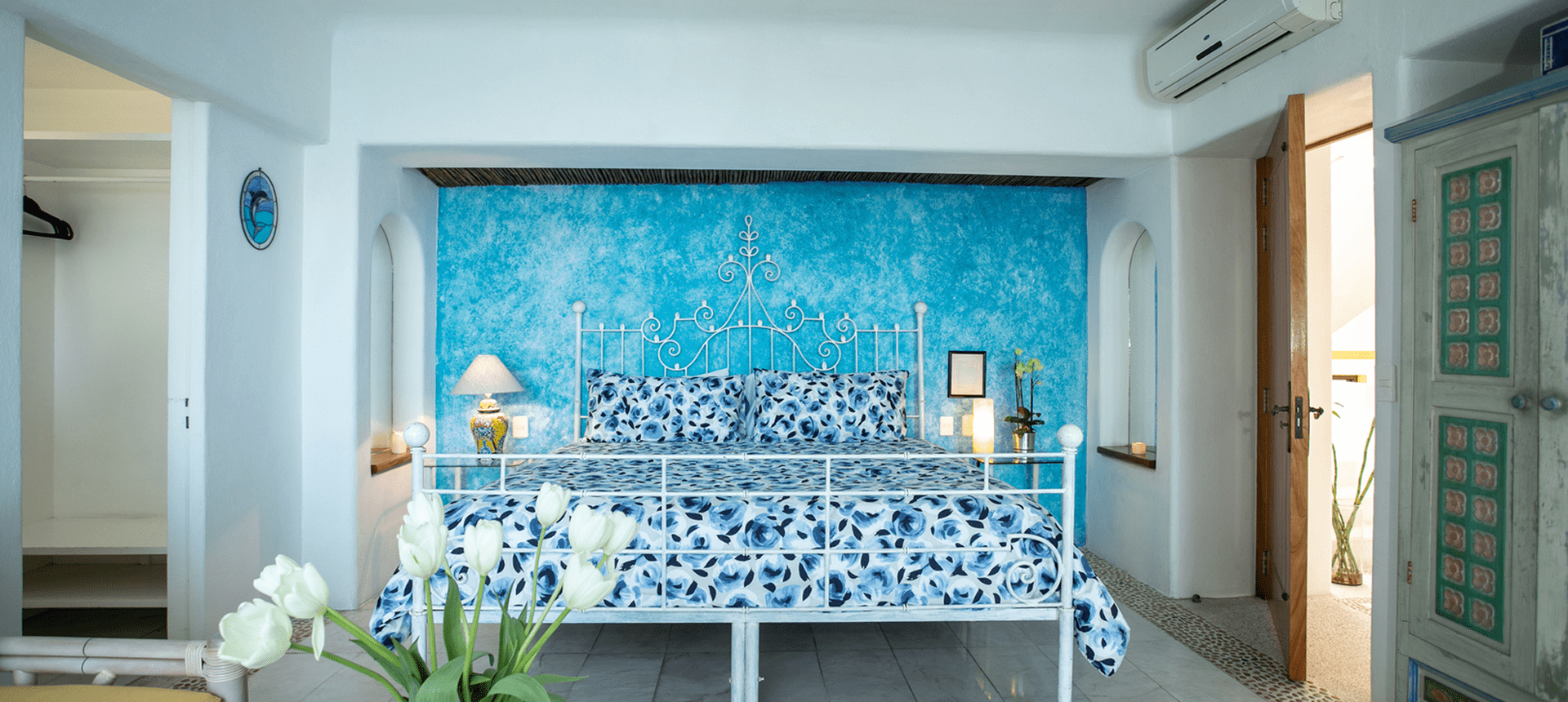 Bright room with tulips and decor